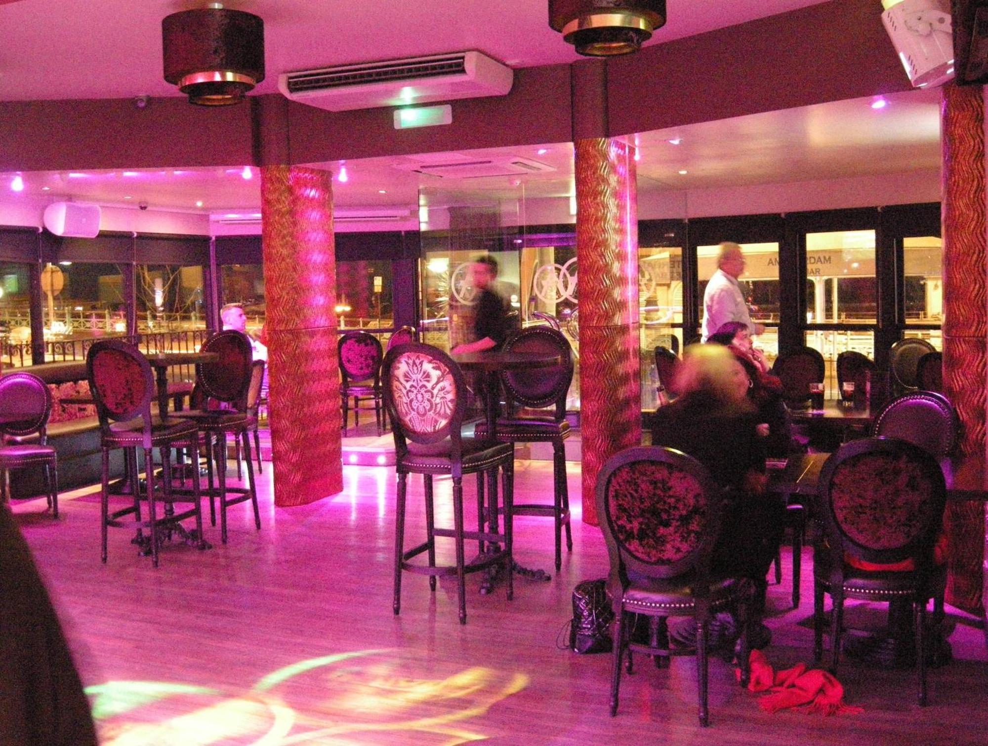Amsterdam Hotel Brighton Seafront Esterno foto