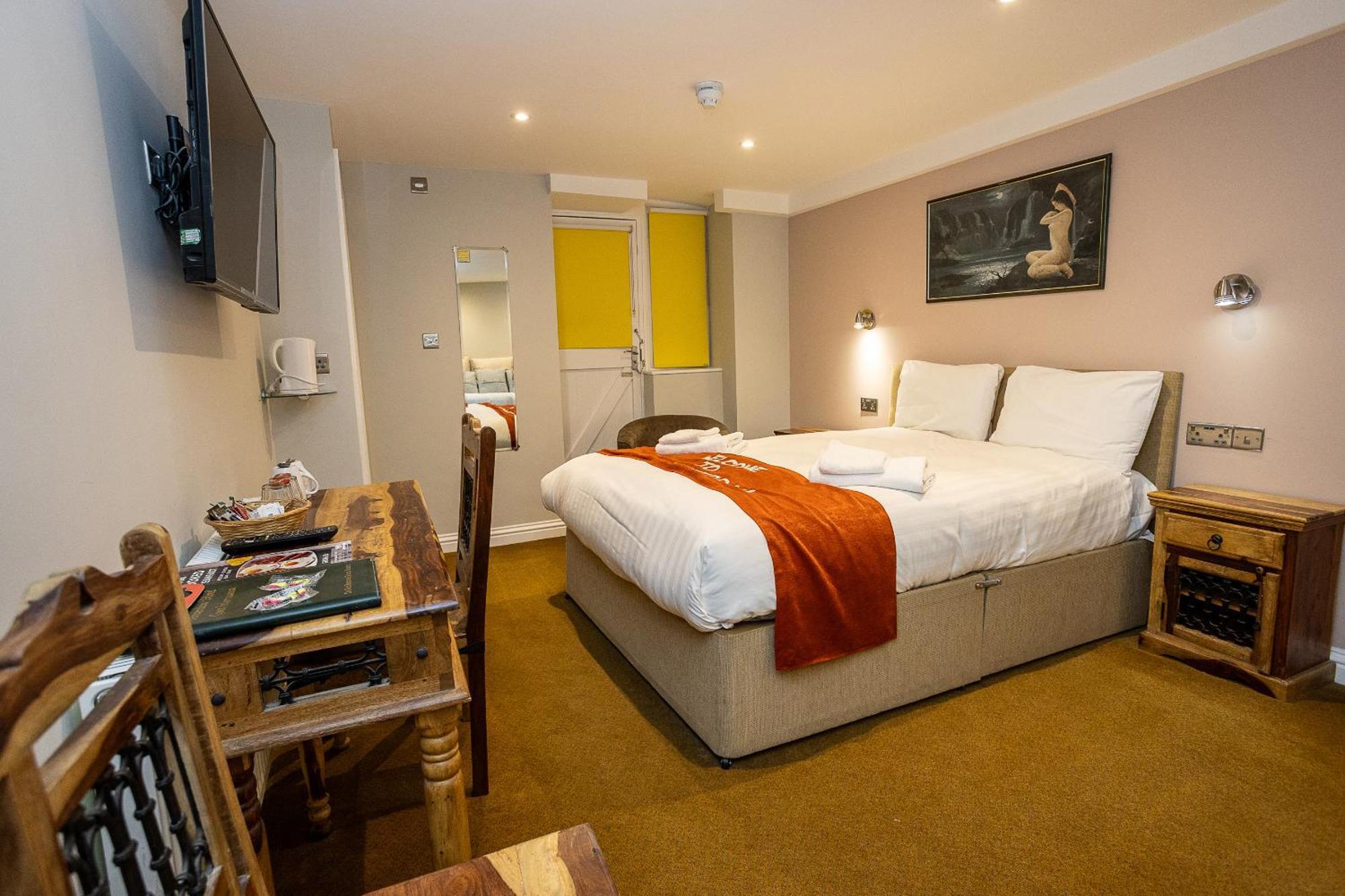 Amsterdam Hotel Brighton Seafront Esterno foto